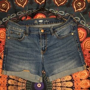 Sz.8 Old navy fitted jean shorts